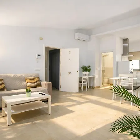 Apartment Center R1 Nerja